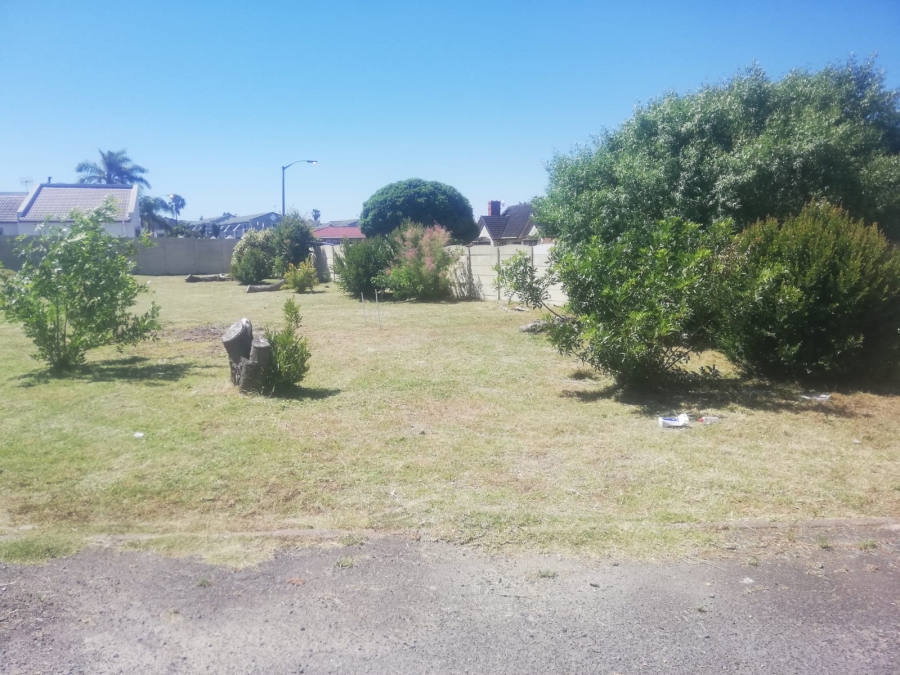 0 Bedroom Property for Sale in Oakglen Western Cape